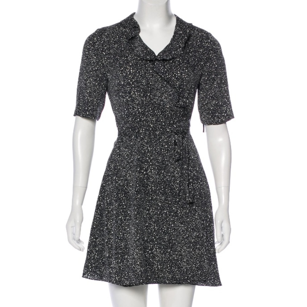 Diane von Furstenberg Savilla silk wrap